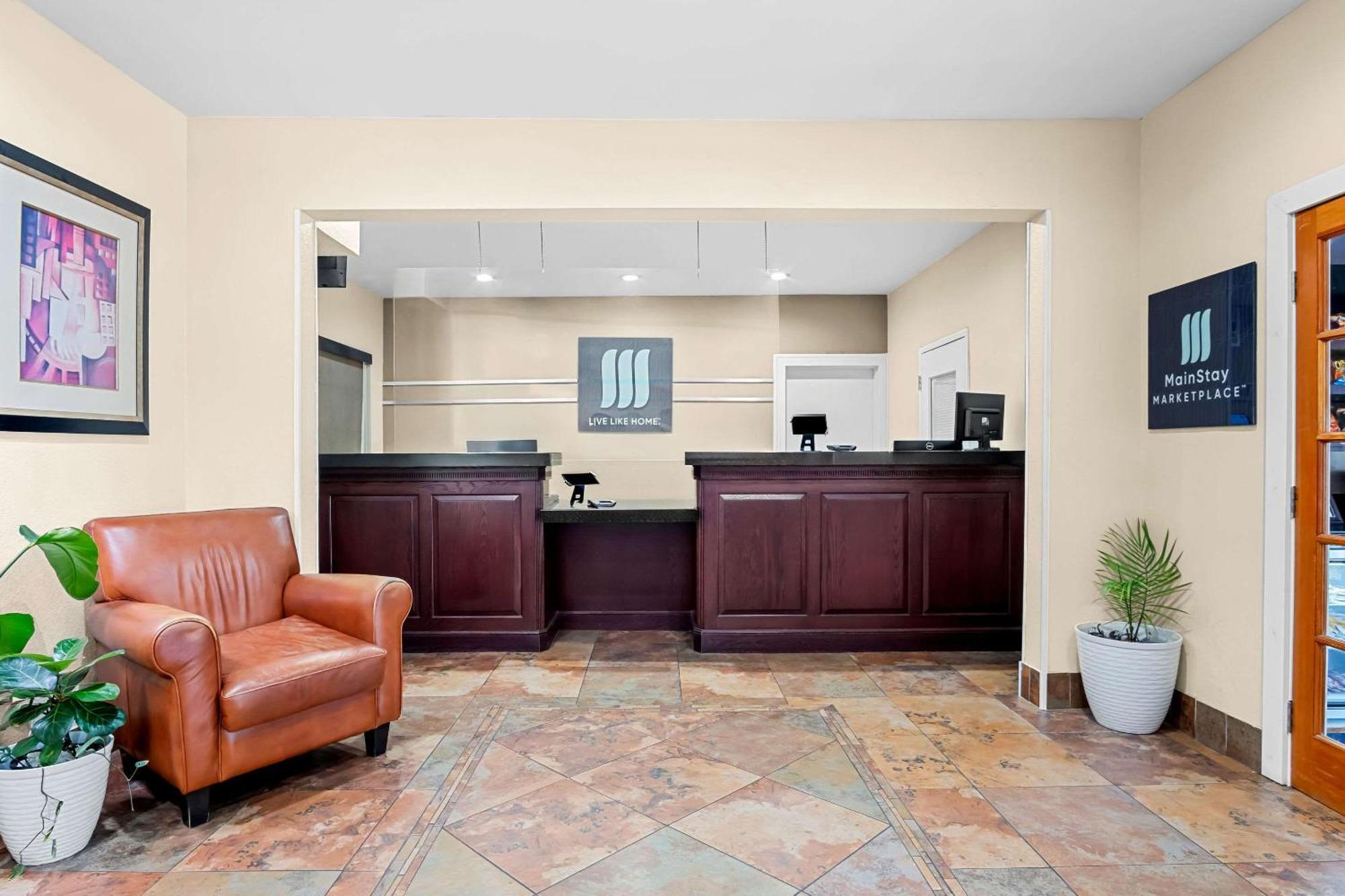 Mainstay Suites Addison-Dallas מראה חיצוני תמונה