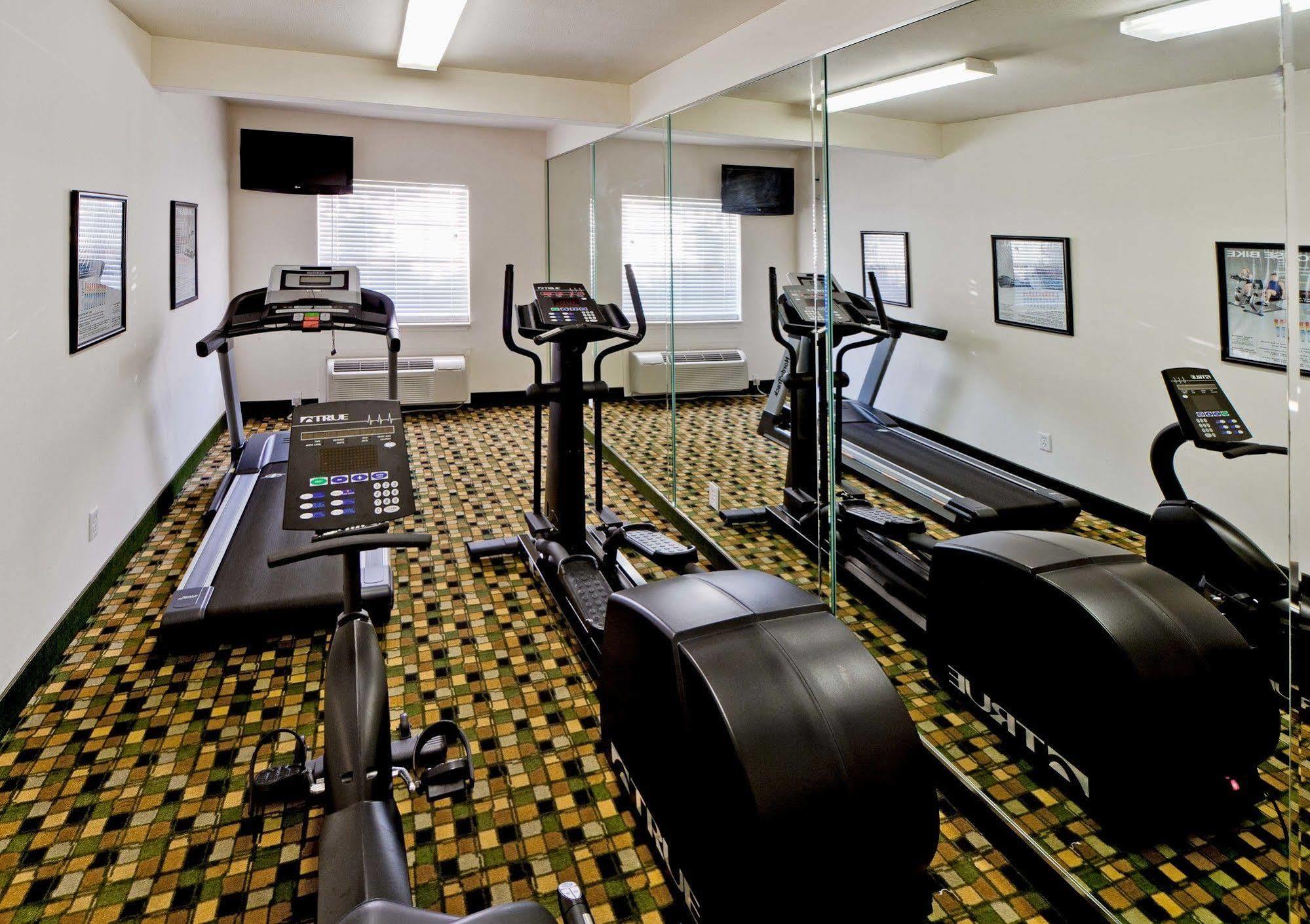 Mainstay Suites Addison-Dallas מראה חיצוני תמונה